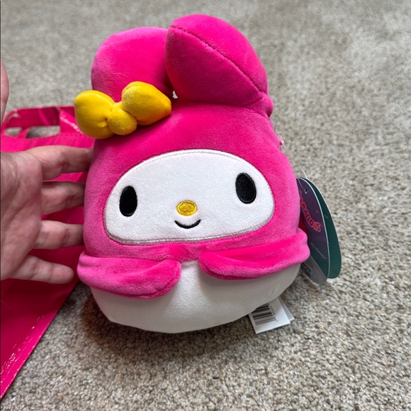 Hello Kitty | Sanrio | Bundle of Items Journal Squishmallow Softlips Keychain - Picture 4 of 10